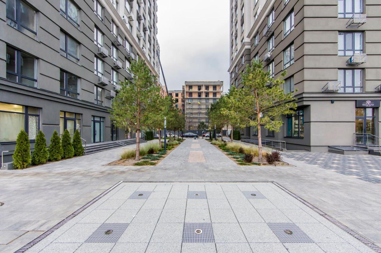 Стильные Апартаменты,Метро Вырлица,Метро Харьковская Kyiv Exterior foto